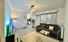 T2 cosy avec parking - Goupama Stadium LDLC Arena